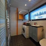 Апартаменты Aalto, Quiet Row House With Infrared Sauna