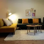 Апартаменты Aalto, Quiet Row House With Infrared Sauna