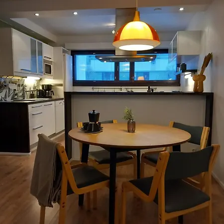 Aalto, Quiet Row House With Infrared Sauna *