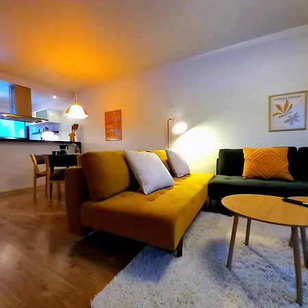 Aalto, Quiet Row House With Infrared Sauna *