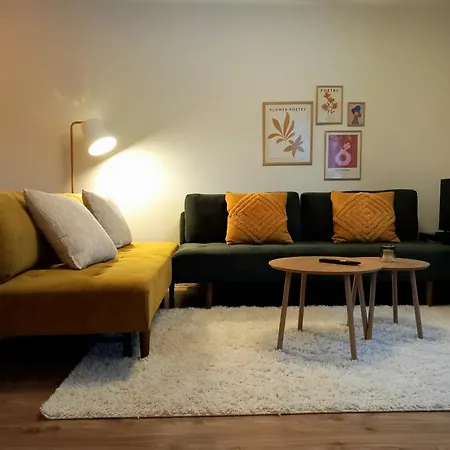 Apartman Aalto, Quiet Row House With Infrared Sauna