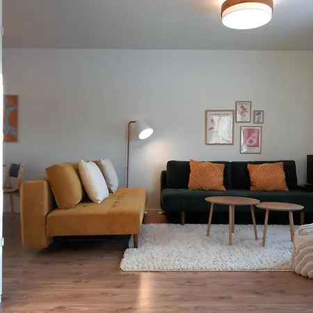 Διαμέρισμα Aalto, Quiet Row House With Infrared Sauna Ροβανιέμι