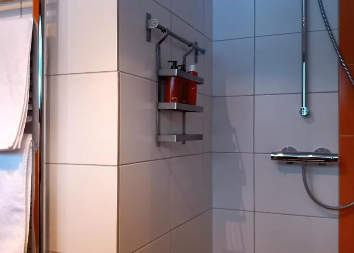 Aalto, Quiet Row House With Infrared Sauna *